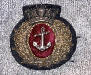 Merchant Navy cap badge, c.1940